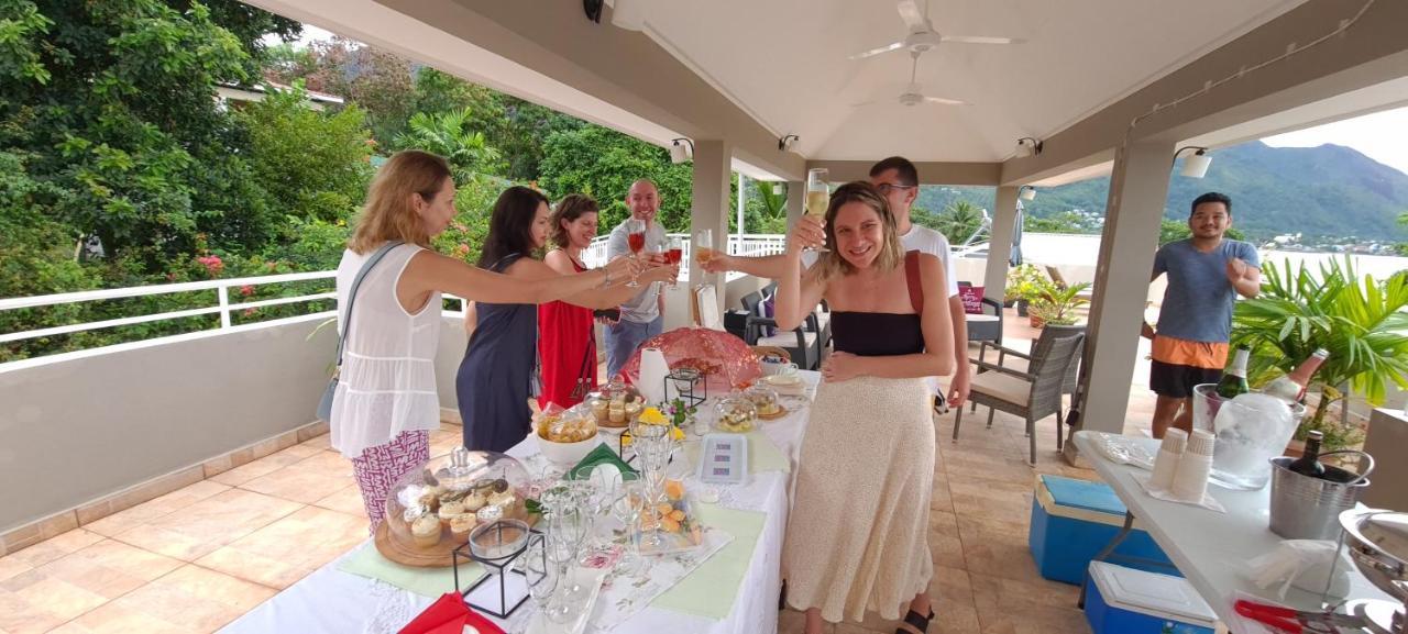 Harmony Self-Catering Apartments Beau Vallon  Eksteriør billede